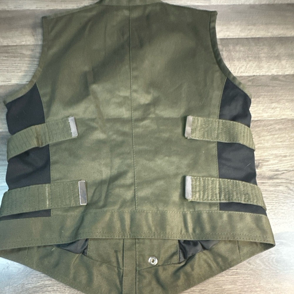 Women's Olive and Black Tactical Vest - Picture 8 of 10